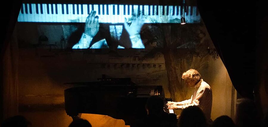 Barcelona: Solo Piano Intimate concerts in Barcelona - A Saturday 8:30 PM concert in Gràcia’s El Teatre més Petit del Món