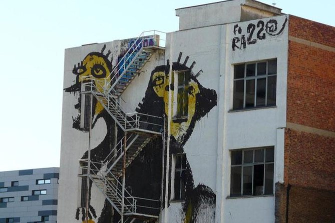 Barcelona Street Art and Graffitti Bicycle Tour - Entering Poble Nou by Bike, Not by Checklist