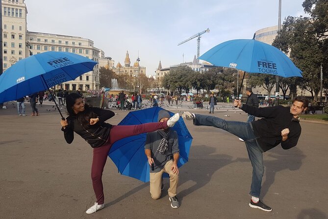 Barcelona Street Art, Graffiti and Tapas Tour - Why 5pm in Barcelona Works for Street Art and Tapas