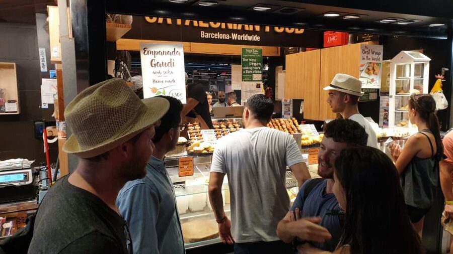 Barcelona: Street Food & Sightseeing Tour with Local Market - Price and Value at $53: What You’re Paying For