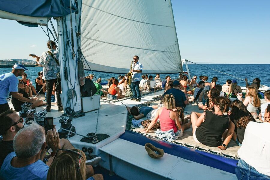 Barcelona: Sunset Catamaran Cruise with Live Music - Practical Tips: What to Wear, When to Arrive, and How to Stay Comfortable