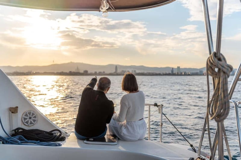 Barcelona: Sunset Catamaran Cruise with Wine and Tapa - Why a Barcelona Sunset Catamaran at This Price Makes Sense