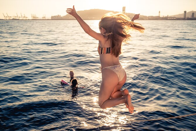 Barcelona Sunset Cruise with Light Snacks and Open Bar - Landmarks You’ll See From the Water: Sagrada Família, Tibidabo, Montjuïc, and More