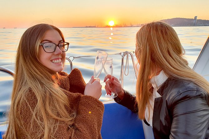 Barcelona Sunset Sailing Cruise from Port Olímpic with Open Bar - Finding the Yacht at Moll de la Marina (Near L4)