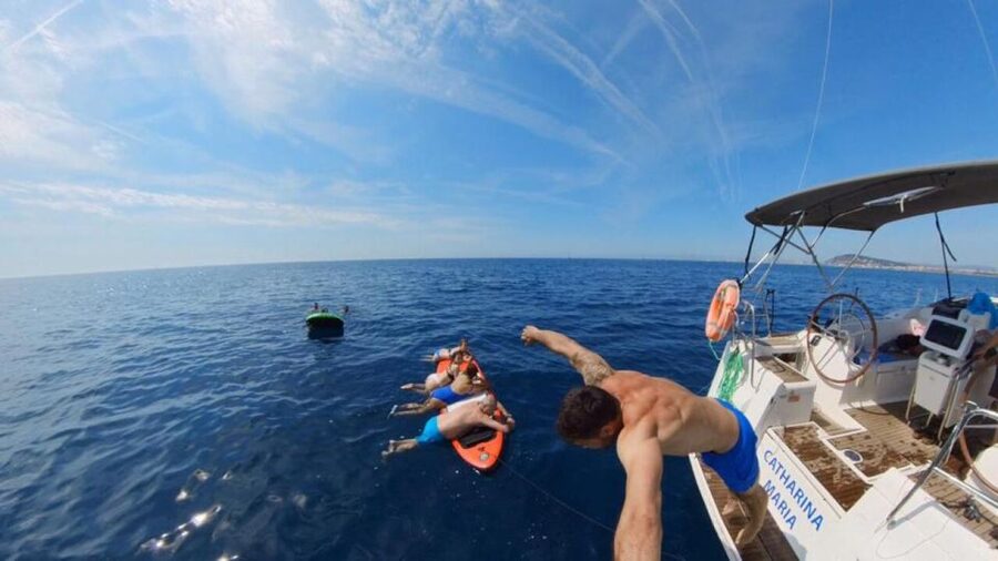 Barcelona: Sunset Sailing Experience with Snacks and Cava - How the 2-hour sunset timing works (and why it matters)