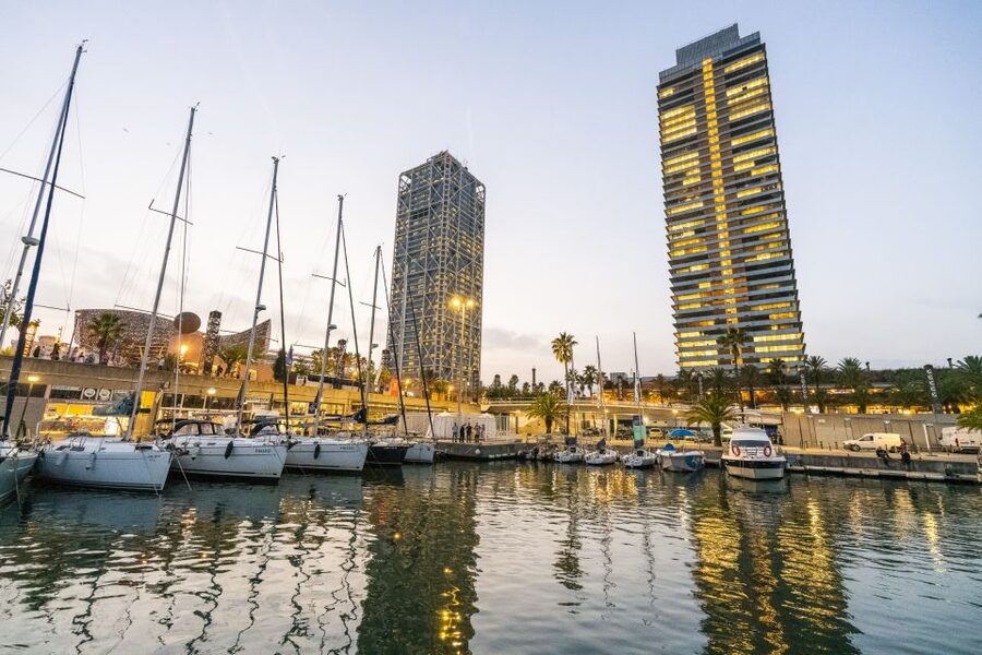 Barcelona Sunset Sailing with Gin Tonic Workshop Option - Meeting Point at World Experience Sailing (Where You’ll Start)