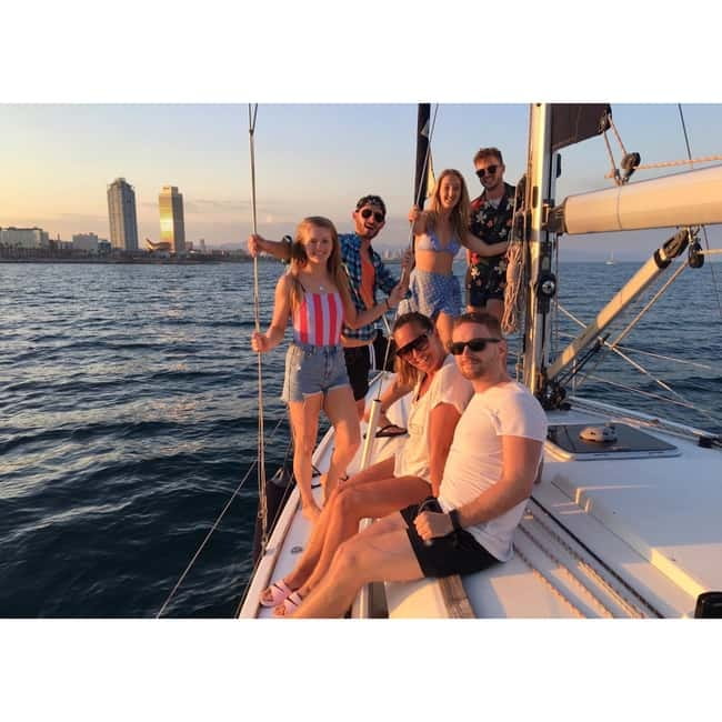 Barcelona: Sunset Skyline Cruise with Cava and Snacks - The 1.5-Hour Sail: What You’ll See From the Sea