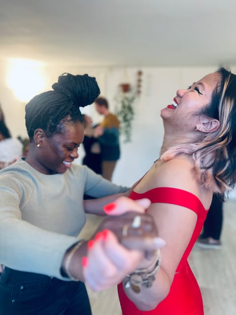 Barcelona: Tango Lesson with Drinks and Video - The Take-Home Video: Your Practice Plan in One Package