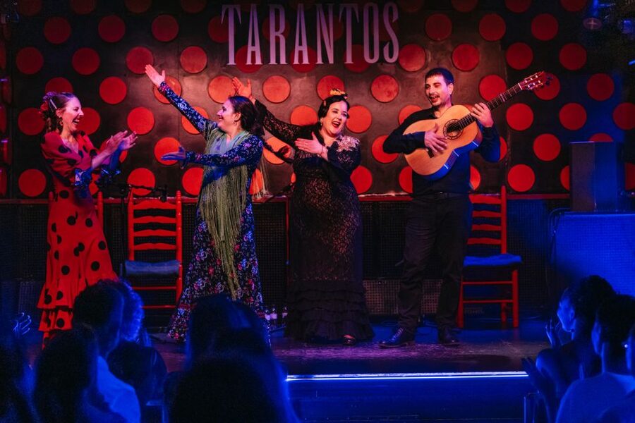 Barcelona: Tapas and Flamenco Experience - Flamenco in 30 Minutes: Fire, Rhythm, and Close-Up Emotion