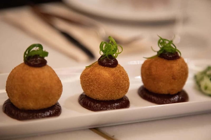 Barcelona Tapas Crawl food & drinks all included - Who this tapas crawl is best for (and who should skip it)
