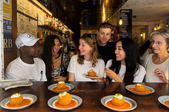 Barcelona Tapas Food Tour, Taverns, History & Local Culture - Meeting Point: Finding Jaume I (and keeping the day easy)
