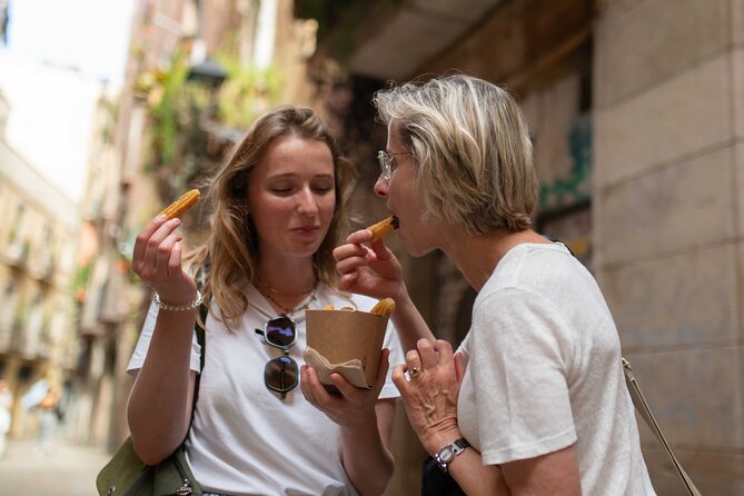 Barcelona Tapas Food Tour, Taverns, History & Local Culture - Guides, Group Vibe, and the One Thing to Watch