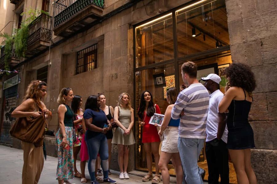 Barcelona Tapas Tour, Taverns, History & Local Culture - Barcelona Cathedral Stop: A Breath Between Bites