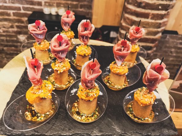 Barcelona Tapas & Wine Private Tour in Traditional Taverns - Who this tour is perfect for (and who should think twice)