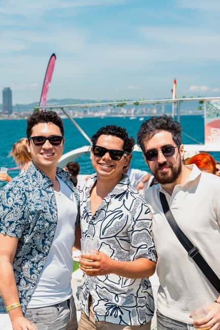 Barcelona: The Original Barcelona Boat Party - Why this Barcelona boat party works (and where it doesn’t)