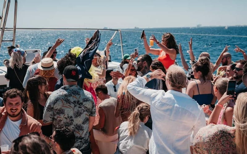 Barcelona: The Original Barcelona Boat Party - Timing and vibe: when a later start feels better