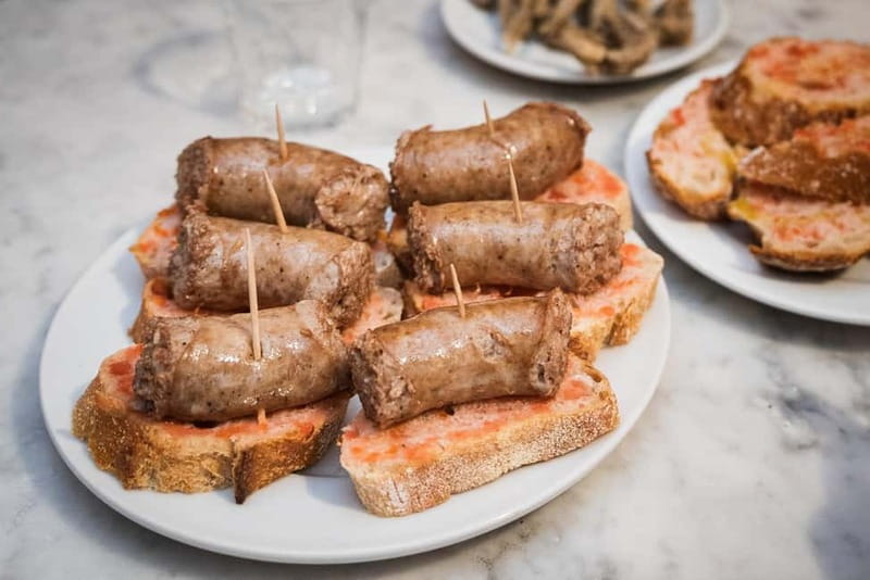 Barcelona: The Ultimate Local Tapas & Drinks Food Tour - Key highlights at a glance