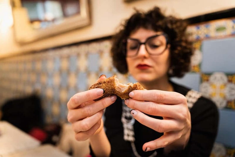 Barcelona: The Ultimate Local Tapas & Drinks Food Tour - The pacing: 3.5 hours that actually feels relaxed
