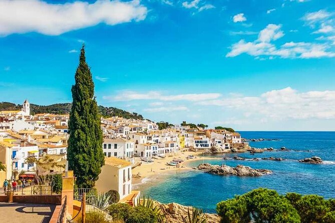 Barcelona to Andorra Private Transfer – Mercedes V-Class - Two scenic moments on the road that make the transfer feel worthwhile