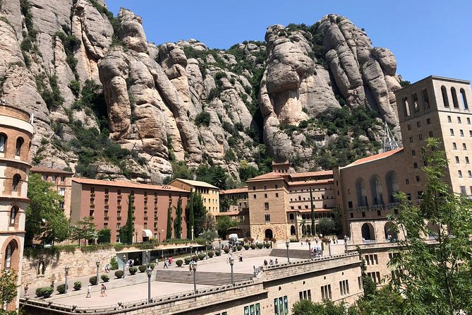 Barcelona to Montserrat Monastery: Tour, Transfers & Basilica - Pricing and value: why this can cost less stress than DIY