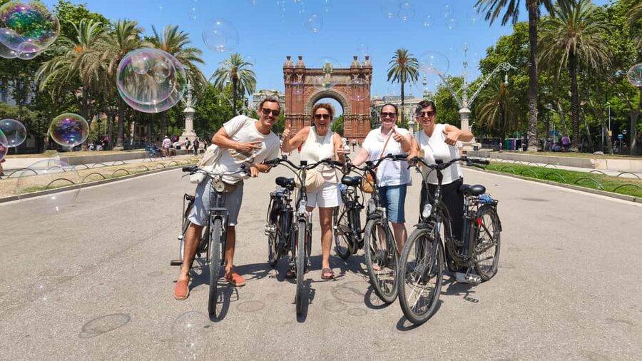 Barcelona: Top-Rated Bike or E-Bike Tour with Local Guide - Gothic Quarter to Barcelona Cathedral: old streets, real atmosphere