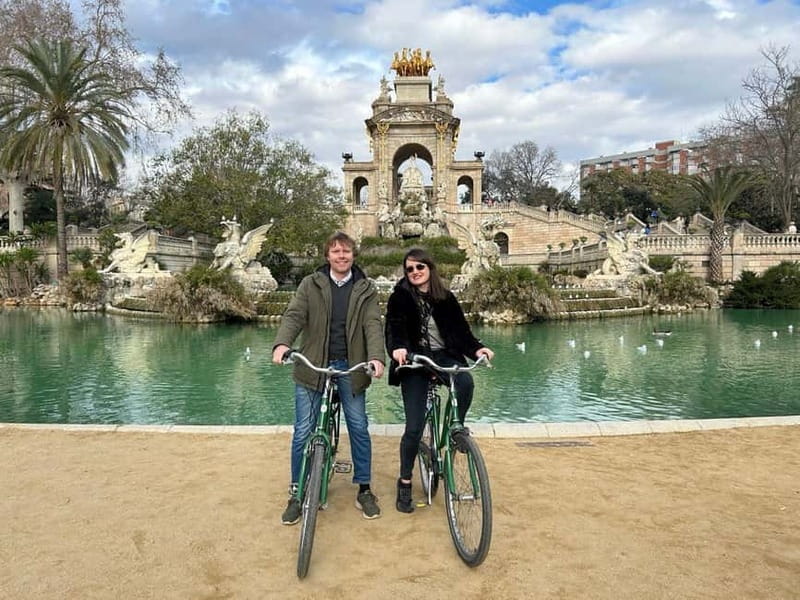 Barcelona: Top Sights by Bike Tour - Why this 3-hour bike loop works in Barcelona
