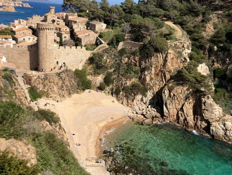 Barcelona: Tossa de Mar & Costa Brava boat, very small group - Key things I’d plan around