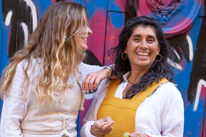 Barcelona Tour And Photoshoot in Gothic Quarter - Quick hits before you book