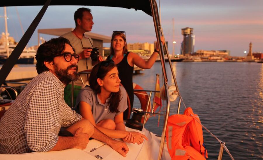 Barcelona: Unique Sunset Sailing Tour with Tapas & Open Bar - Key things I’d circle before you book