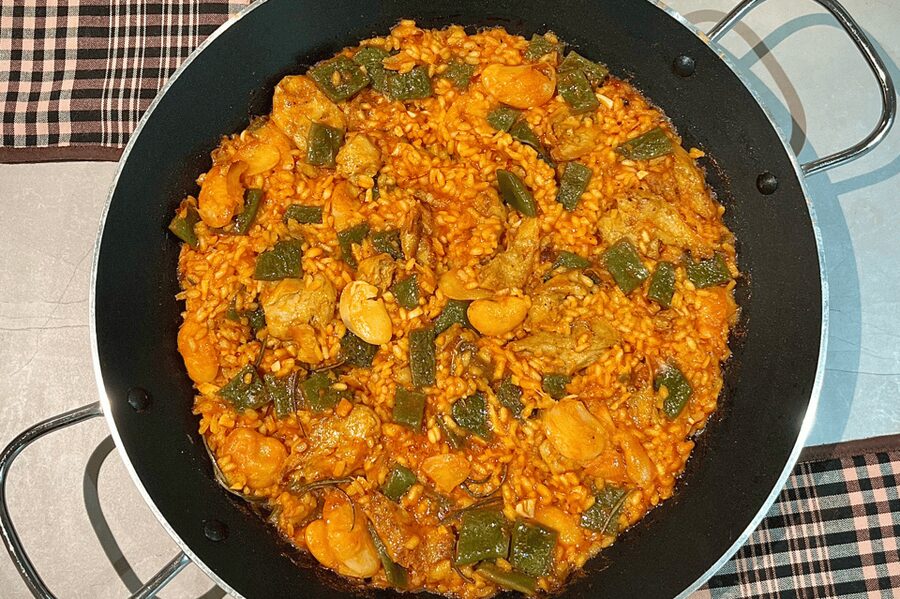 Barcelona: Vegan Paella and traditional rice dishes - Price and value: $93 for a 4-hour cooking meal in Barcelona