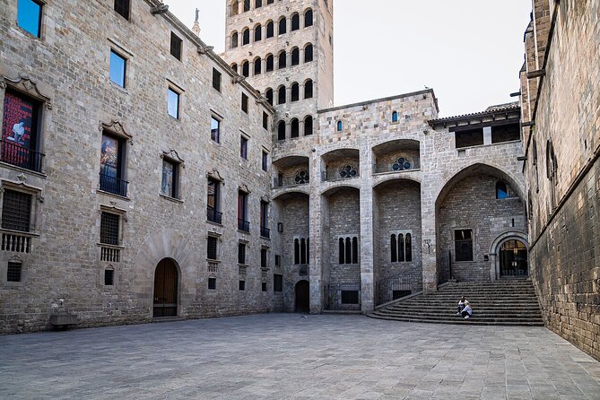 Barcelona Walking Tour: Old Town & Gothic Quarter Secrets - El Born: medieval streets with an artist’s present