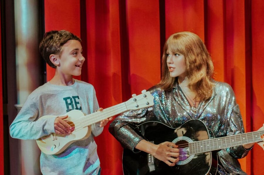 Barcelona: Wax Museum Entry Ticket - The “Storyline” Feeling Inside the Rooms