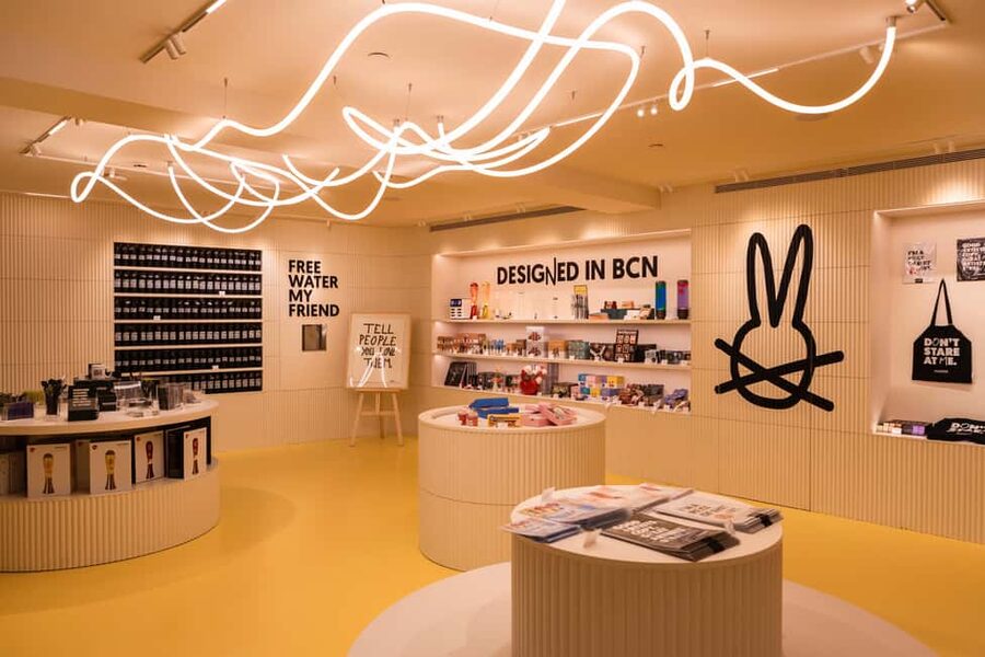 Barcelona: White Rabbit Catalonia's Top Immersive Experience - What the 1-hour OFF-Museum experience really feels like