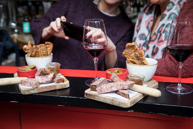 Barcelona Wine and Gourmet Tapas Tour - Stop 2: L’Antiga Esquerra de l’Eixample for streets locals actually use