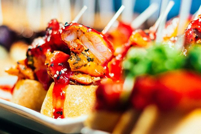 Barcelona With Locals: Wine and Tapas Private Tour - Stop 1: Mercat de Sant Antoni and why markets make tapas tastier
