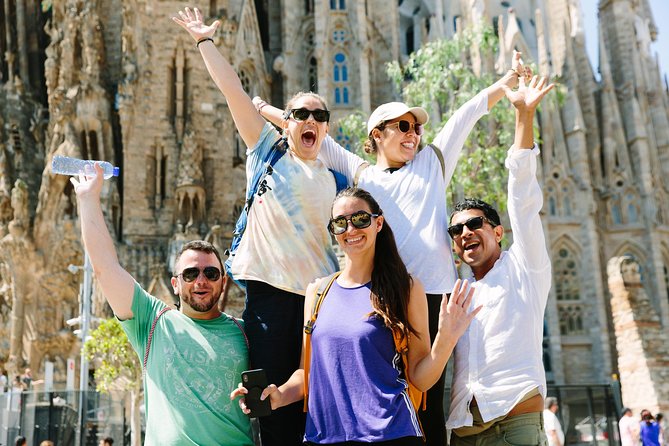Barcelona: Wonders of Gaudi Bike Tour - Where the tour starts: Plaça de Sant Jaume by bike (easy to find)