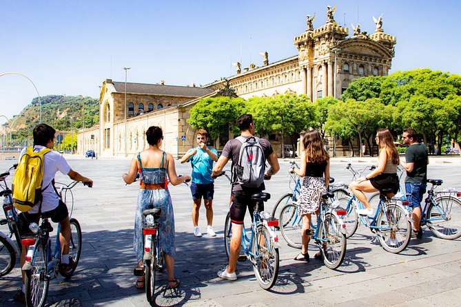 Beach Bike Tour Barcelona - Stop-by-stop: from Mirador de Colom to the Ciutadella park area