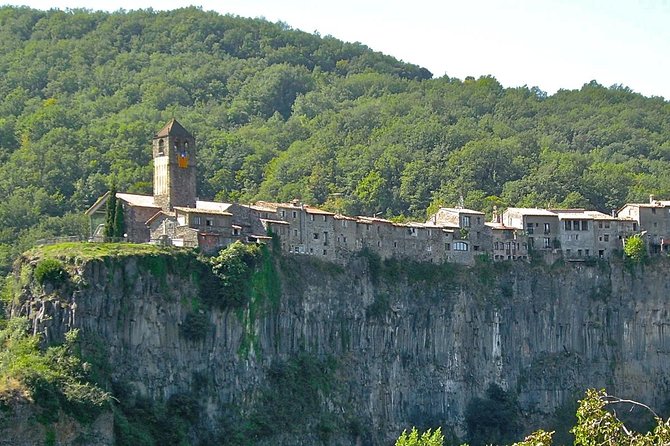 Besalu & 3 Medieval Towns Small Group Tour with Hotel Pick-Up - Lunch and Food: What’s Included and What You Need to Plan