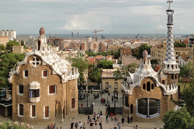 Best Gaudi Private Tour with Sagrada Familia & Park Guell in BCN - La Pedrera and Casa Batlló: Quick Exterior Stops That Still Teach
