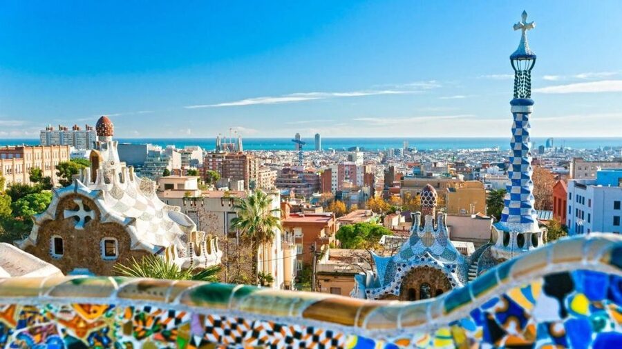 Best of Barcelona: Sagrada Familia & Park Guell with Pickup - Park Güell Self-Guided: Gaudí on a Hill With Serious Footing