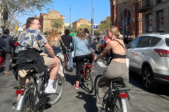 Bike Tour in Barcelona: History, Architecture and Culture - Why this Barcelona bike tour is a smart 3-hour move