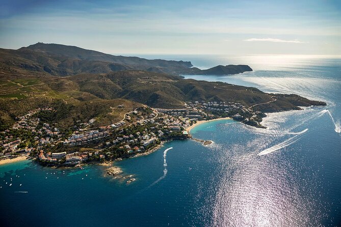 Boat through Cap de Creus and Port Lligat visit Cadaqués 1H30 - Cadaqués in 90 Minutes: White Houses, Markets, and Santa Maria