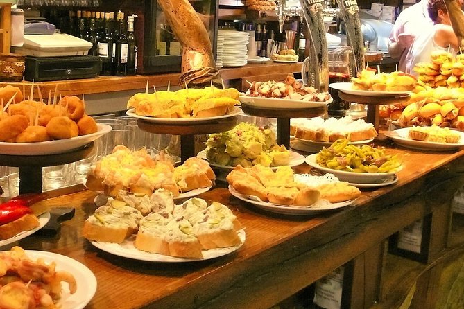 Boqueria & St Caterina Markets with Food & Tapas Small Group Tour - Drinks, Dietary Needs, and What to Tell Your Guide