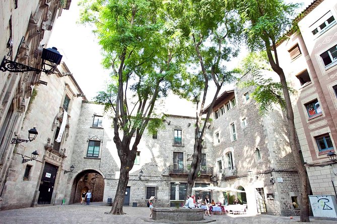 Boqueria & St Caterina Markets with Food & Tapas Small Group Tour - Price and Value: What $109.30 Is Really Buying