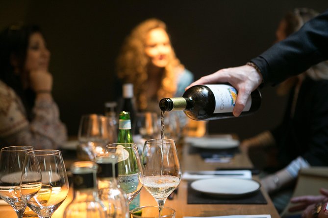 Born to Eat: Gourmet Tapas & Wine Small Group Tour in Old Barcelona - Price and logistics: where the $116.10 value comes from