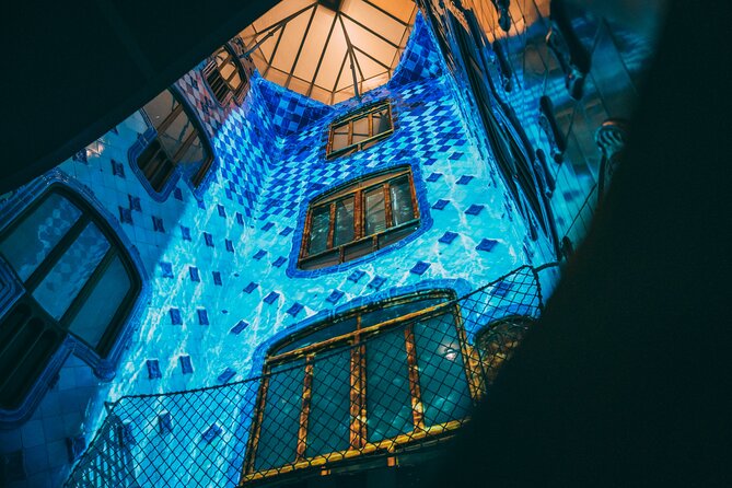 Casa Batlló : Night Visit "A Winter Night" - English-Friendly Storytelling That Works for Families