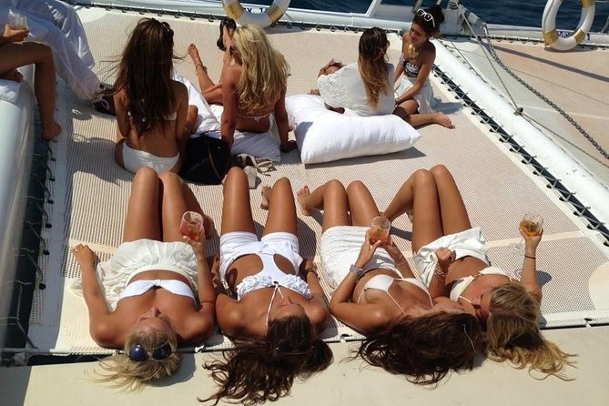 Catamaran trip with other groups along the Costa Brava. Saturday. - Costa Brava Catamaran Party, Without the Guesswork