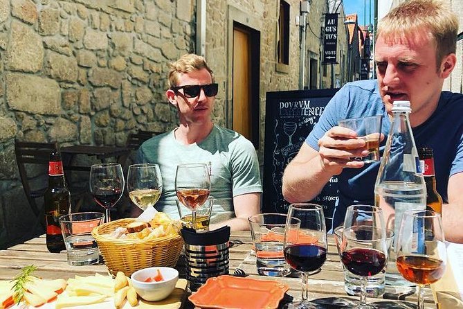 Cava Wineyard & Sitges Day Trip from Barcelona - Timing and transport: the air-conditioned comfort trade-off