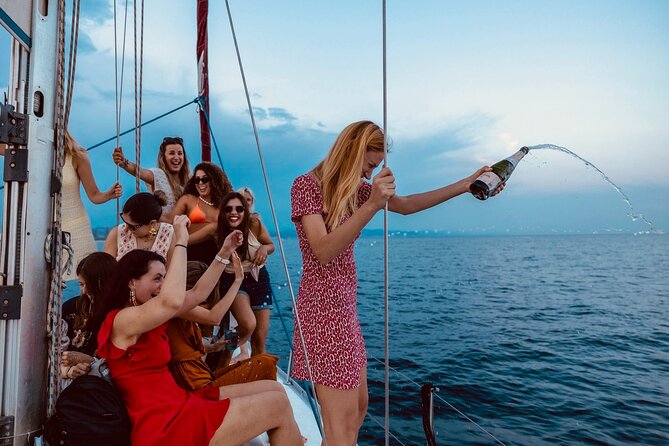 Celebration on board in Barcelona - 3 Hours - Key highlights worth your attention