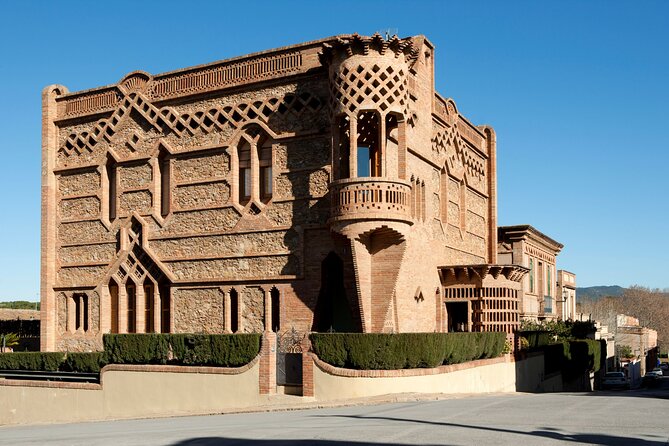 Colonia Guell & Gaudi's Crypt Admission Ticket with Audioguide - Colònia Güell village: why a factory town became an architecture lesson